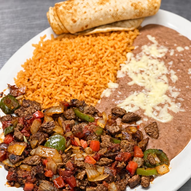 Bistec a la Mexicana.