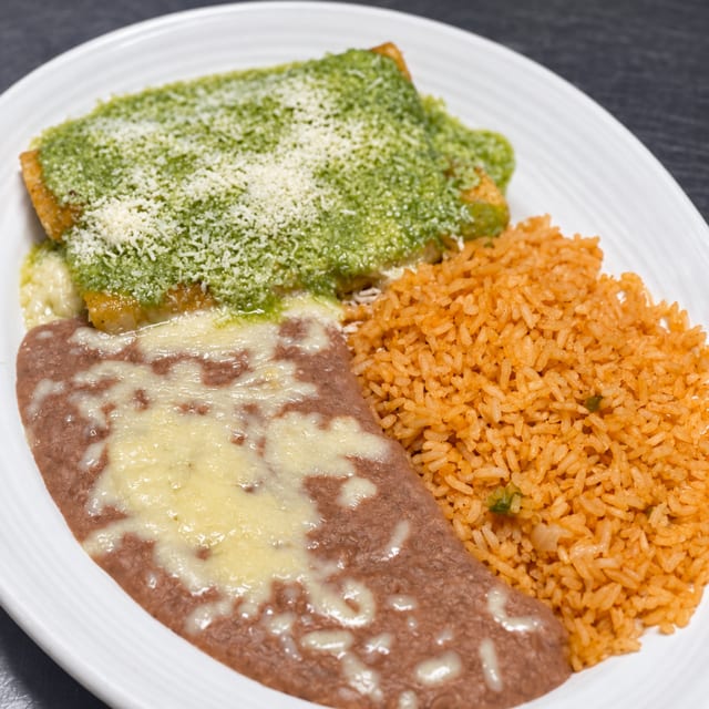 Enchiladas Verdes.