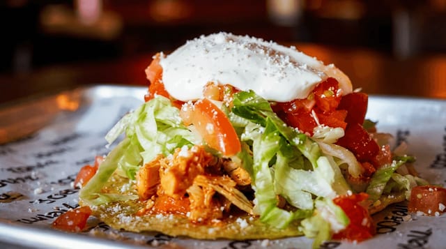 Tostada de Tinga.